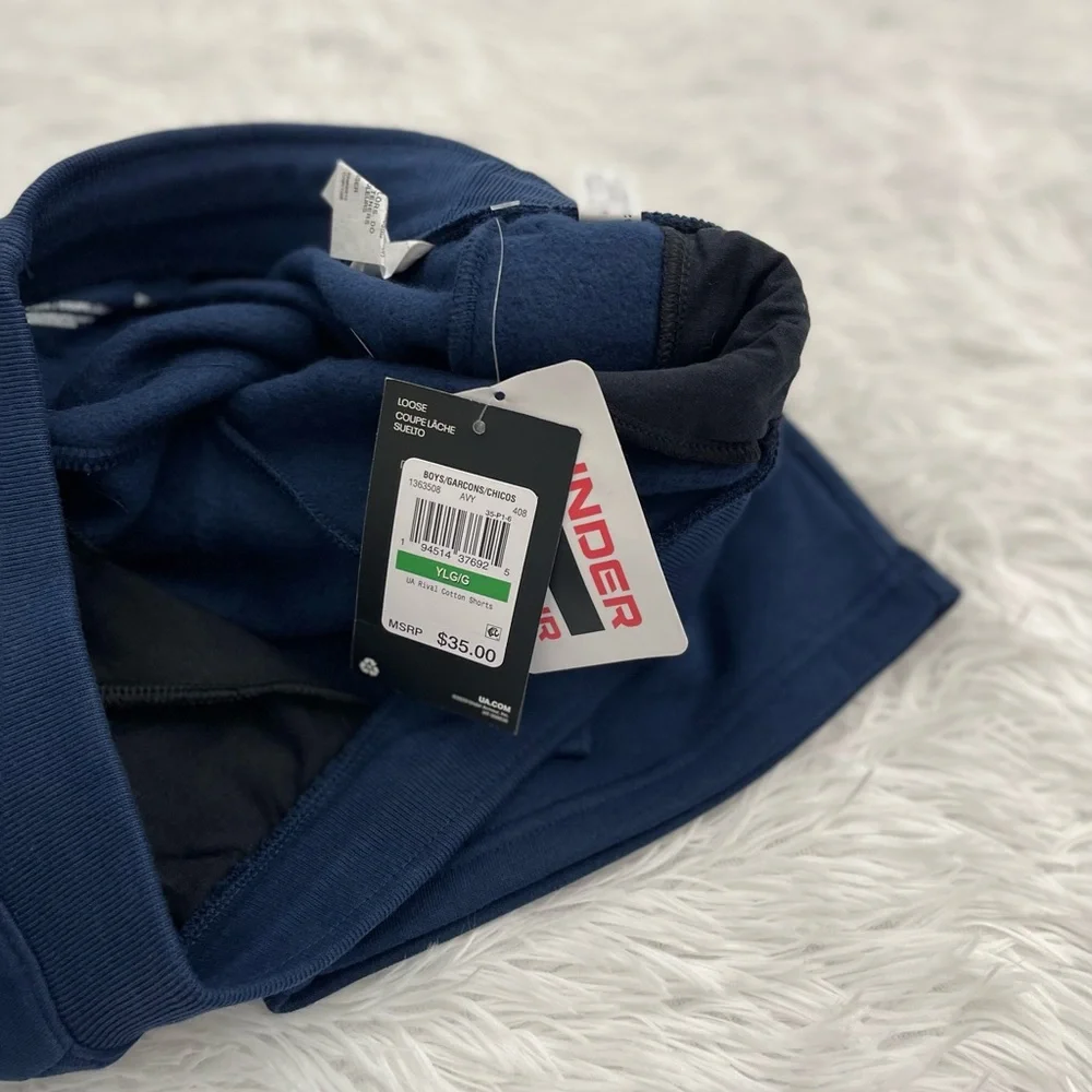 UNDER ARMOUR BOYS LOOSE YOUTH L, NWT